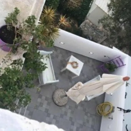 Апартаменты Uncle's House Luxury Адамас