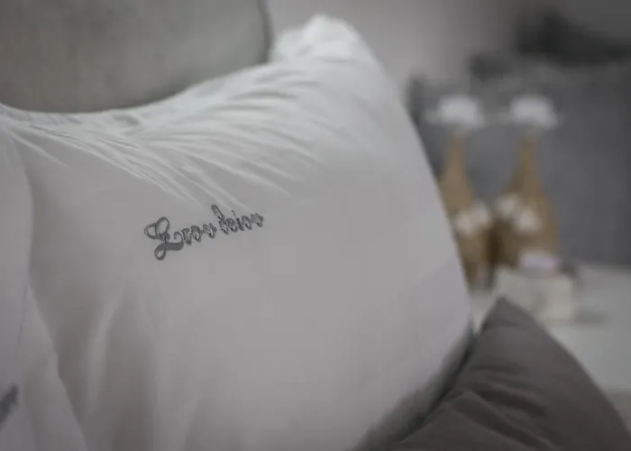 Uncle's House Luxury آداماس