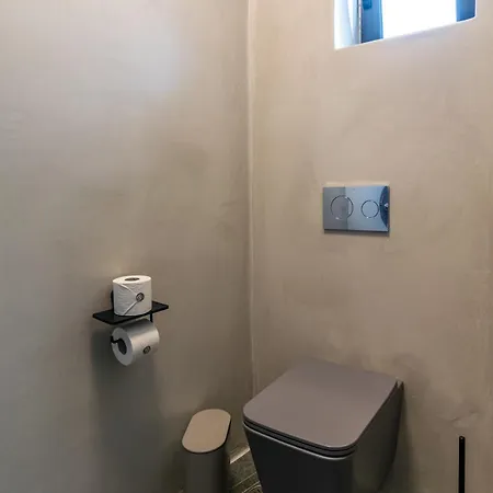 Uncle's House Luxury * آداماس